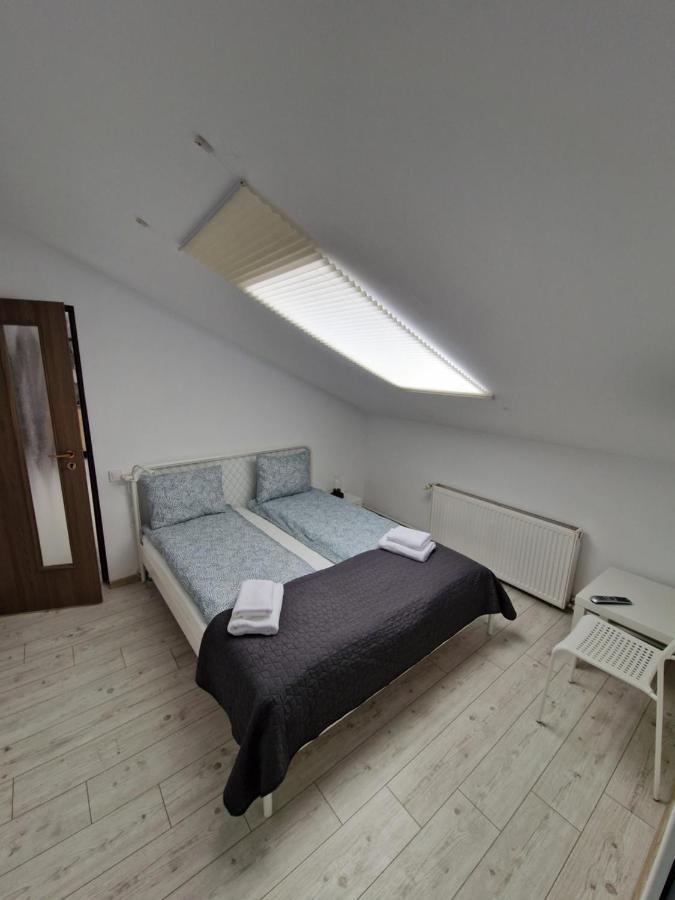 Key Apartments In Main Square Braşov Extérieur photo
