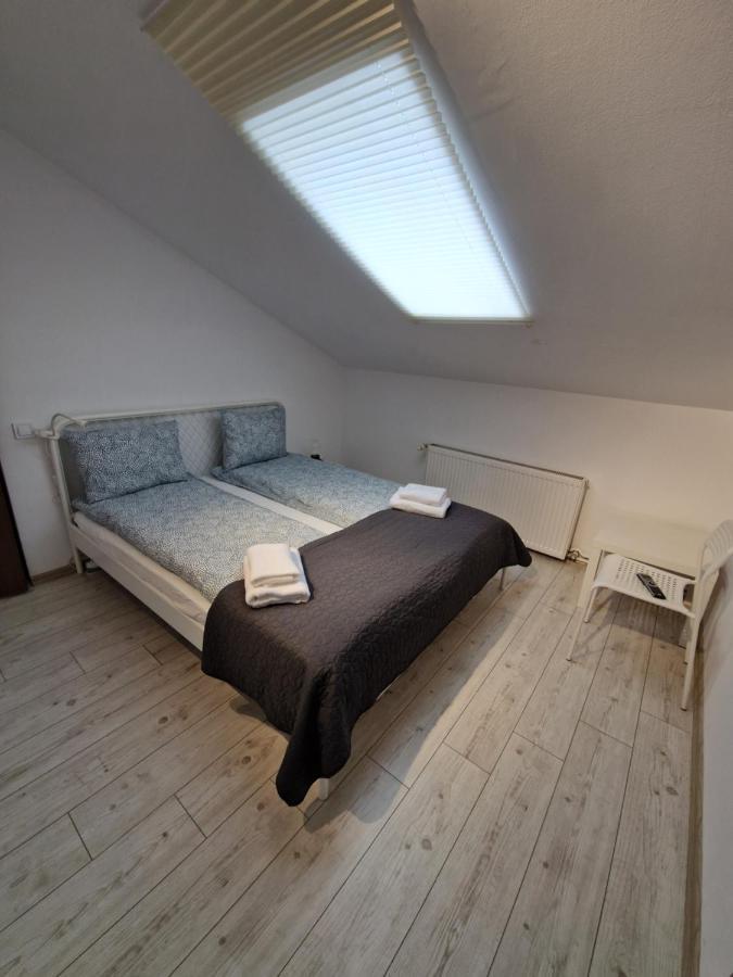 Key Apartments In Main Square Braşov Extérieur photo
