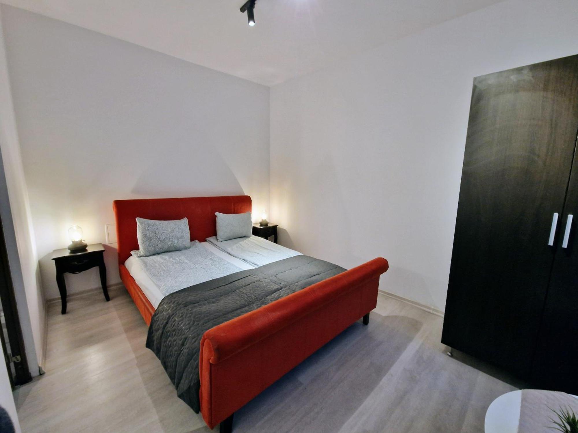 Key Apartments In Main Square Braşov Extérieur photo